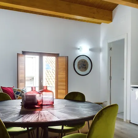 Апартаменты Numa Rua Travesa